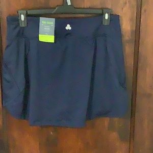 3 for $20 Women tek gear mid rise skort